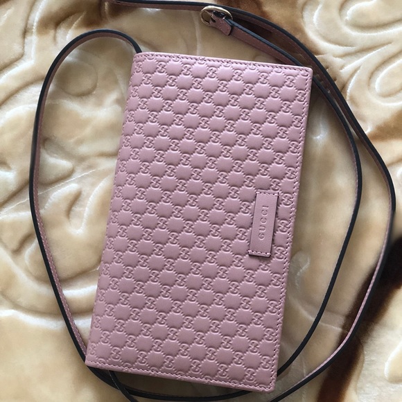 Gucci Crossbody - Picture 5 of 5